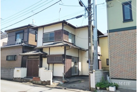 坂戸市関間３丁目戸建ての外観