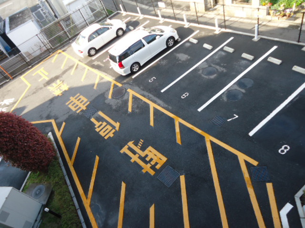 園生テクノプラザの駐車場