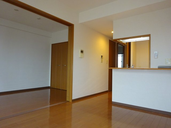 園生テクノプラザの洋室