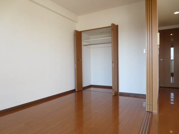 園生テクノプラザの収納