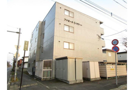 ファミールシャトーの外観
