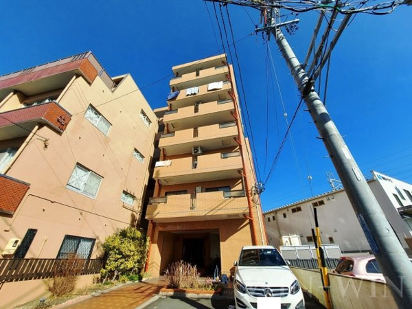 ソサエティー服部の画像