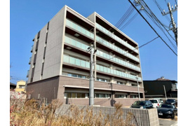 フランディル・ルミエ思案橋の外観