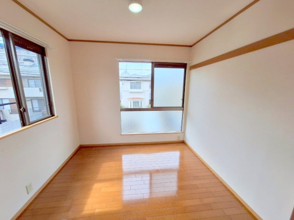 メゾンパールの居間