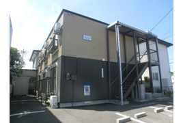 フィオレンテ東新城の外観