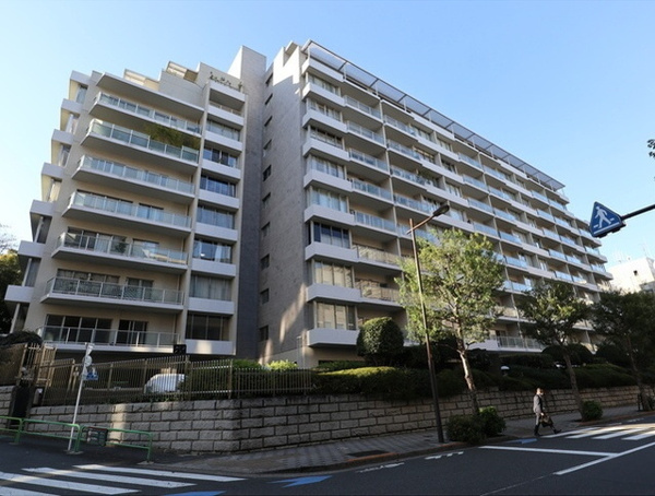 麹町三番町マンションの画像