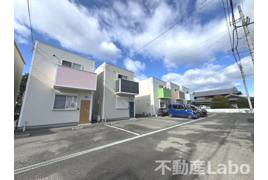 レインボータウン島中須の外観