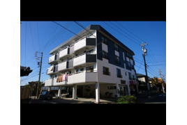 マンション雅の外観