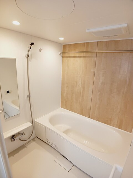 【アジュガ・Ⅱの浴室】