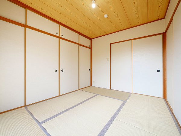 グリーンコーポ東生駒の和室