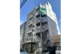 新堀ギタービル本厚木の外観