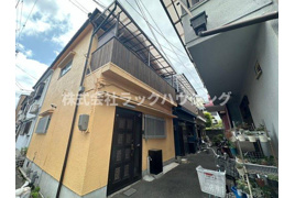 大久保町2丁目テラスハウスの外観