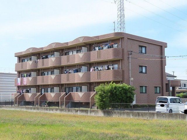 安八郡安八町南今ケ渕&nbsp;3階建&nbsp;築24年のイメージ