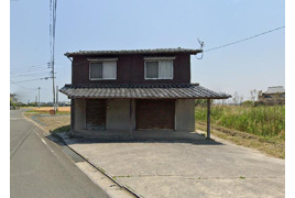 築上町宇留津2階建てガレージハウスの外観