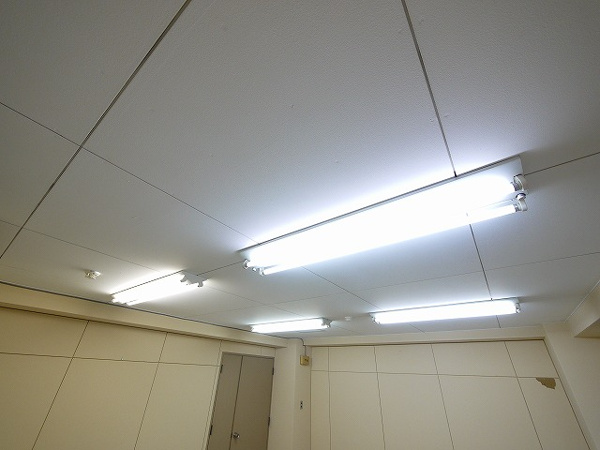 【千曲ビルの内装】