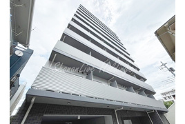 平塚市錦町のマンションの外観