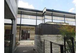 プレジール春日（旧レオパレス西院）の外観