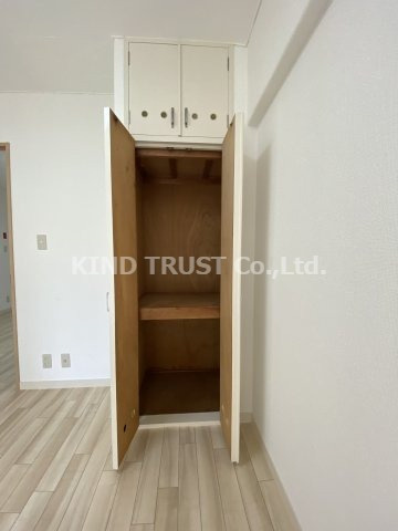 日商岩井中津マンションの収納