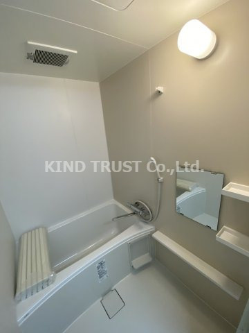 日商岩井中津マンションの浴室