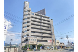 長束ビルの外観