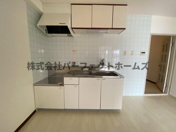 ハイクレスト宮之阪のキッチン