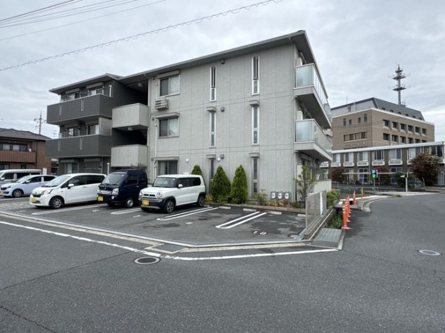 羽曳野市軽里1丁目&nbsp;3階建&nbsp;築8年のイメージ