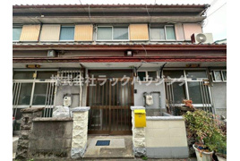 金田町1丁目貸家の外観