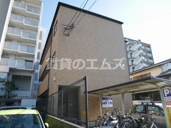 フォブール大橋の外観