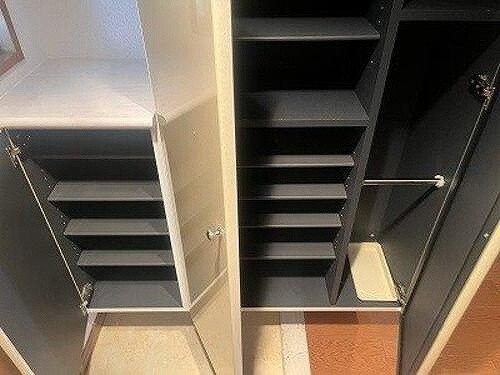 ライオンズマンション貝塚モリスの収納