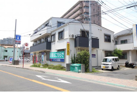 ブルースカイ湘南の外観