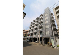 プレイヤー新屋敷の外観