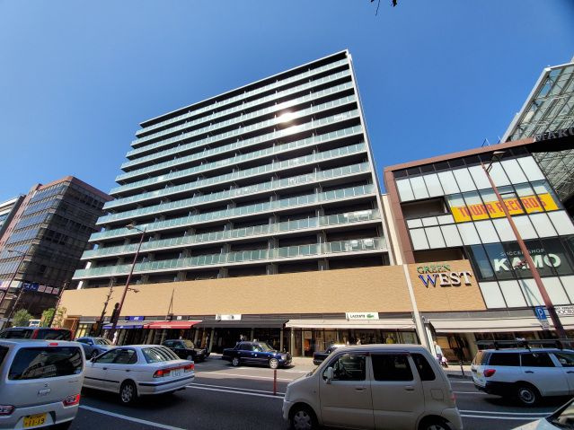 高松市丸亀町 13階建 築14年のイメージ