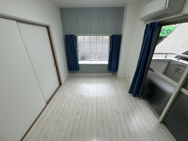 リバープロムナードの寝室