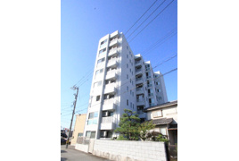 アクシルコート富山駅北の外観