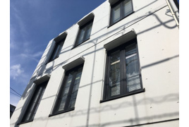 ロイクラトン左門町の外観