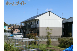 シャルロットBの外観