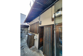 田中大堰町平屋の外観