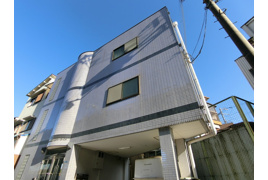 プリンスマンションリバーサイドの外観