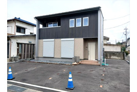 ライラックの外観