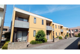 ふぁみりありんくうA棟の外観