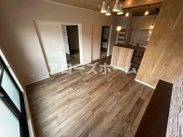 サンシャイン南別府の居間