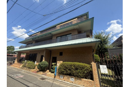 鴨川グランドコーポの外観
