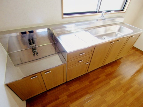 【セジュール茅原のキッチン】