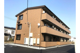 メゾン新山の外観