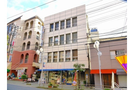 川上ビルの外観