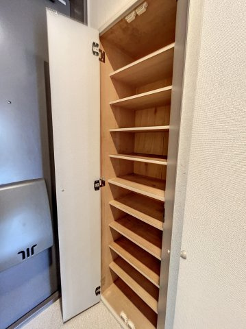 【ソレムⅠ新城の収納】