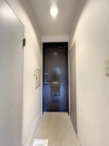 【ソレムⅠ新城の玄関】