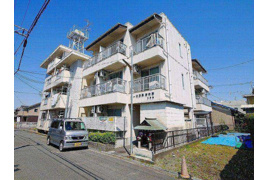 コーポ三和新大宮Ⅱ号館の外観