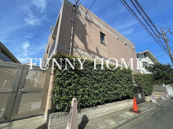 アーバン・チェリーヒルズの外観