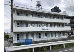 西浦マンションの外観